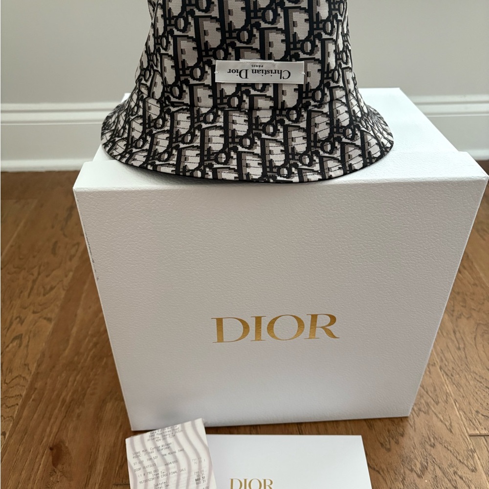 Christian Dior Monogram Bucket Hat